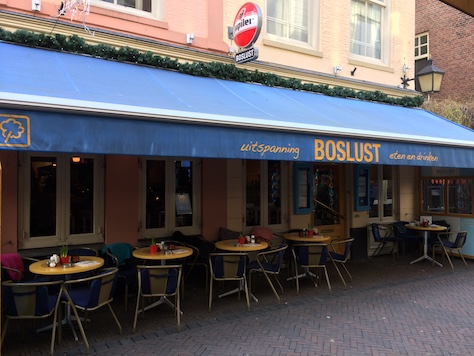 Het gezellige terras van Boslust | Glutenvrij bier Utrecht